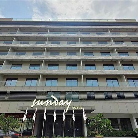Sunday Luxury Downtown Adliya Formerly Jewel Hotel Манама Екстер'єр фото