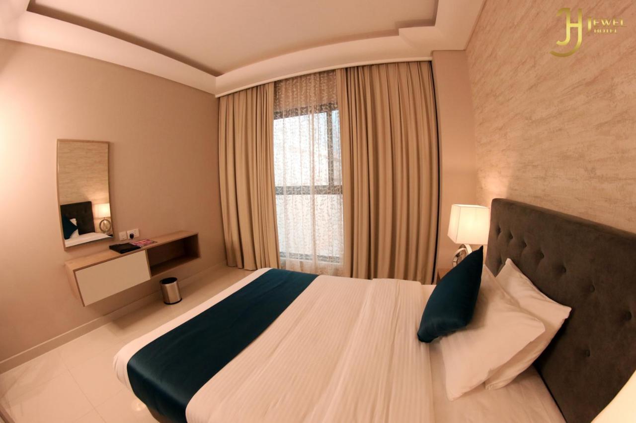 Sunday Luxury Downtown Adliya Formerly Jewel Hotel Манама Екстер'єр фото