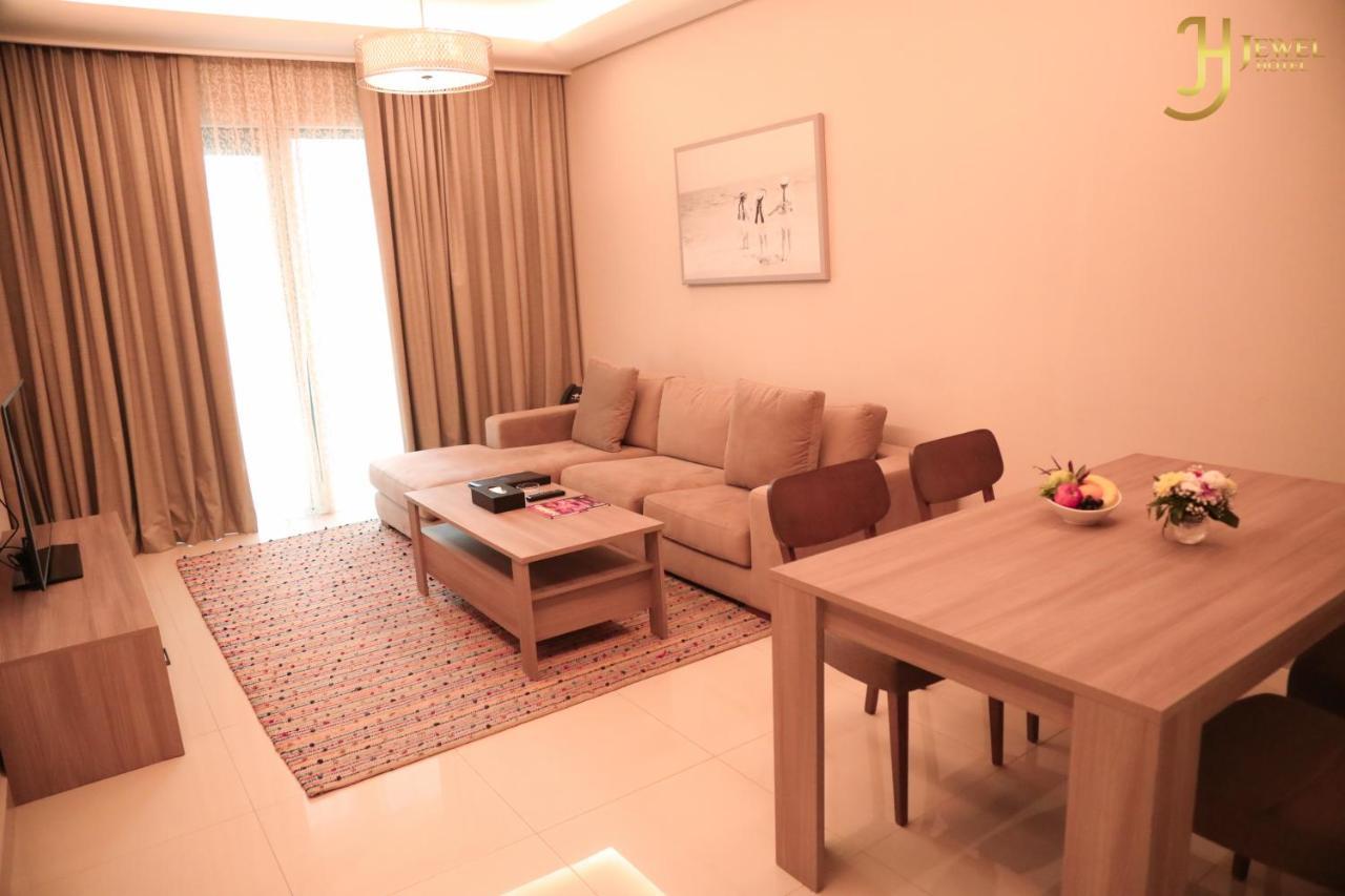 Sunday Luxury Downtown Adliya Formerly Jewel Hotel Манама Екстер'єр фото