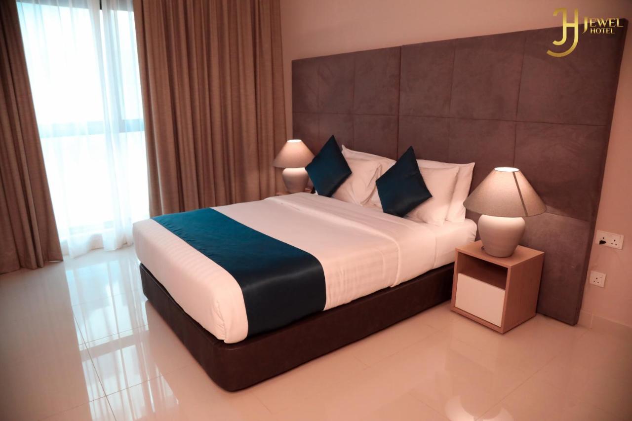 Sunday Luxury Downtown Adliya Formerly Jewel Hotel Манама Екстер'єр фото