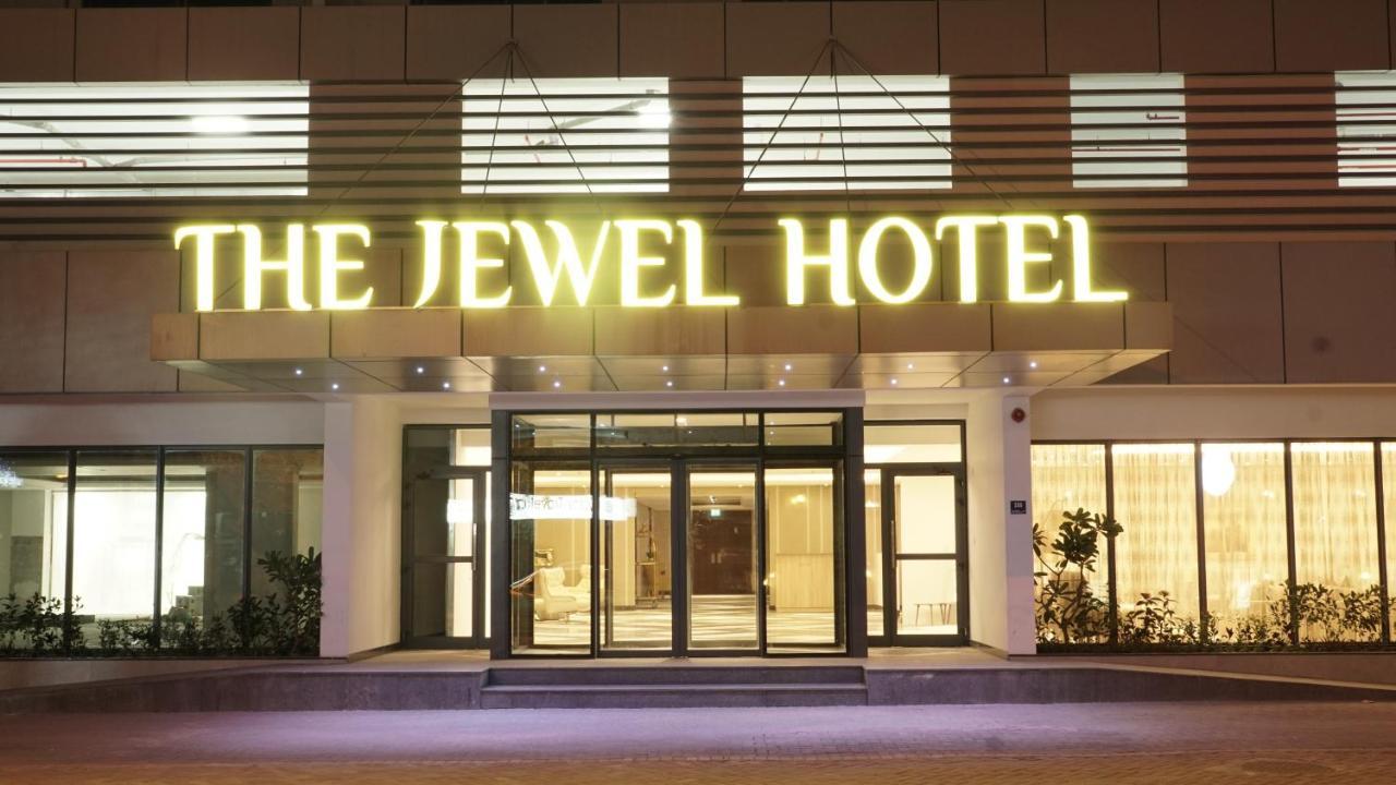 Sunday Luxury Downtown Adliya Formerly Jewel Hotel Манама Екстер'єр фото